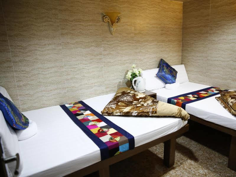 Legend Guest House Hong Kong Dış mekan fotoğraf